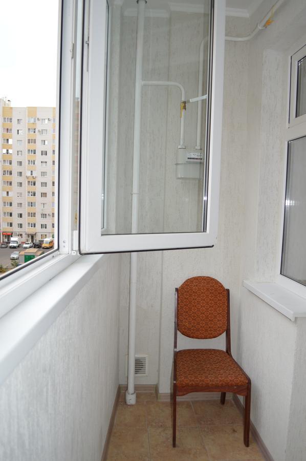Apartment On Tukhachevskogo Togliatti Exterior photo